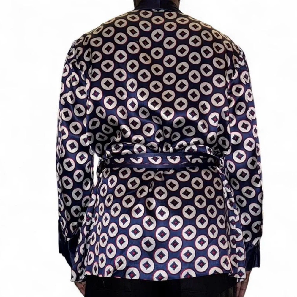 Vintage blue geometric print smoking jacket